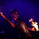 Feuershow mit Valerie Solstix